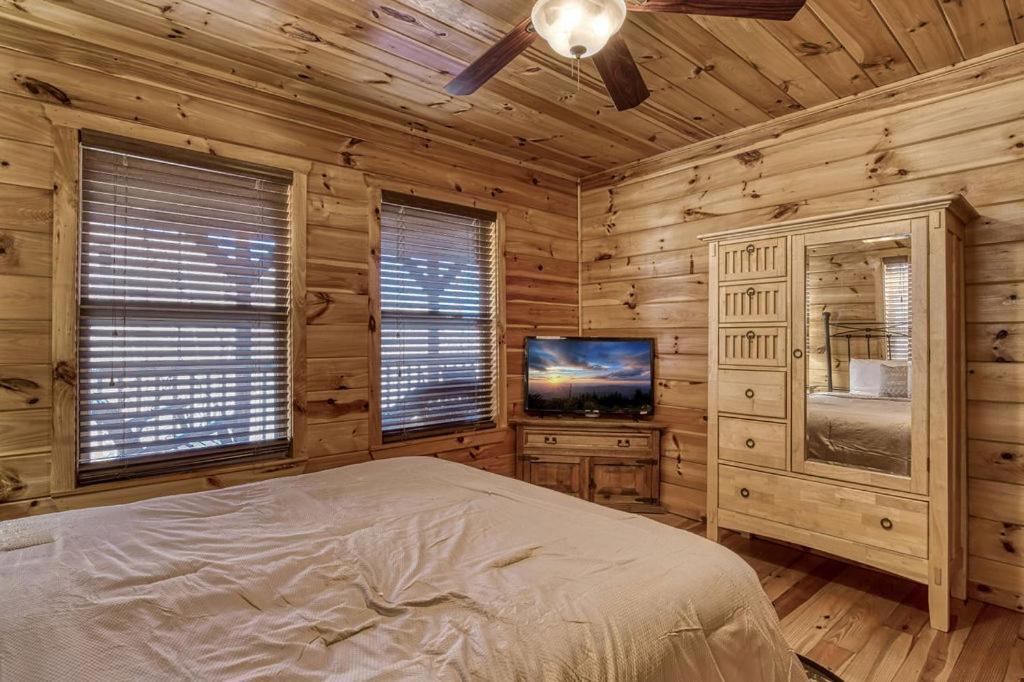 Wilderness Lodge, Hot Tub, Game Room, Pool Access, 1089 Free Tickets Each Paid Day, Dollywood And M Sevierville Exteriör bild