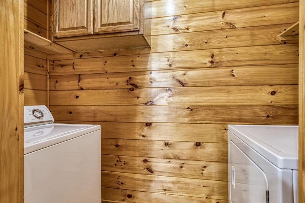 Wilderness Lodge, Hot Tub, Game Room, Pool Access, 1089 Free Tickets Each Paid Day, Dollywood And M Sevierville Exteriör bild